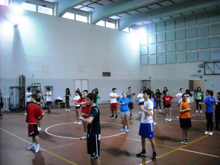 dolphins-ancona-football-americano-football-a-scuola-0 dolphins-ancona-football-americano-football-a-scuola-0